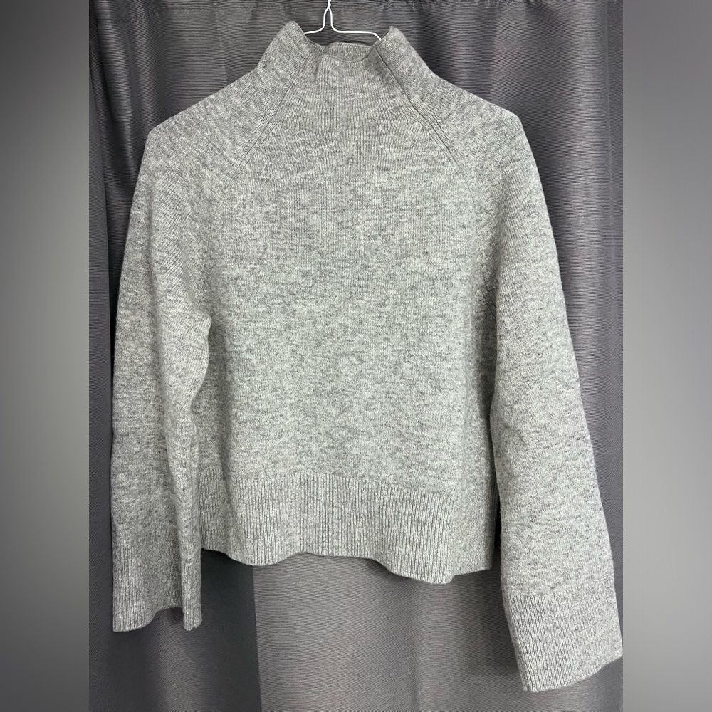 Light grey wool blend super soft sweater - Picture 3 of 5